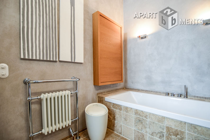 Furnished old building flat with elevator at Volksgarten in Cologne Neustadt-Süd