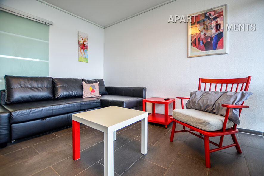 Functionally modern furnished apartment in Cologne-Sülz near the university with balcony