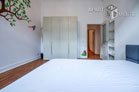 Modern furnished 4-room apartment in Cologne Neustadt-North with balcony
