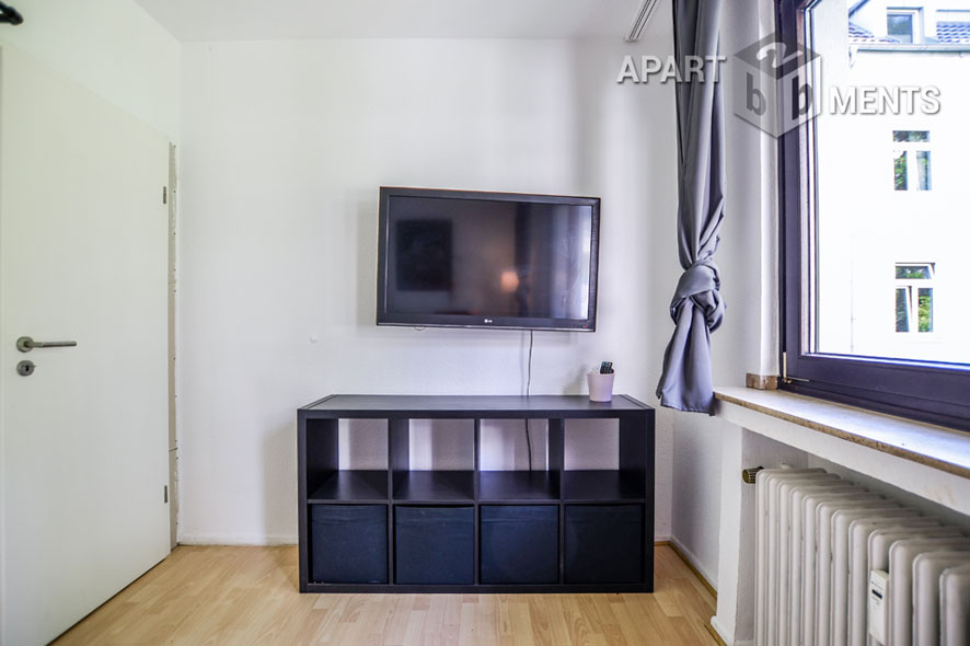 Möblierte Wohnung mit Balkon in Köln-Klettenberg