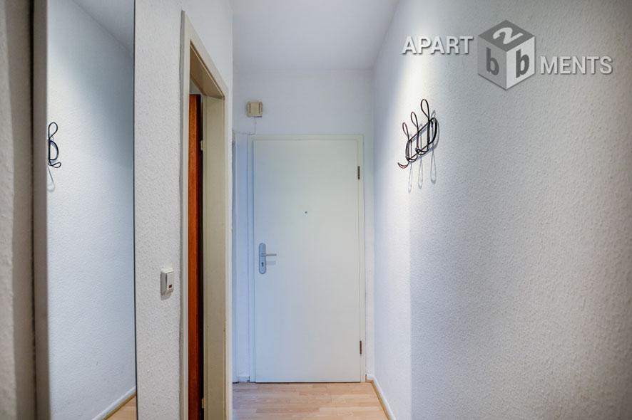 Möblierte Wohnung mit Balkon in Köln-Klettenberg
