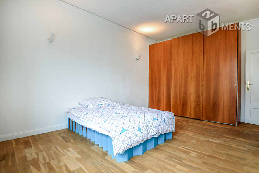 Furnished 4-room apartment in Cologne-Ehrenfeld