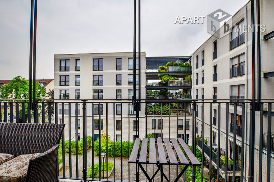 Furnished high-quality 3-room apartment with 2 bathrooms and balcony in Cologne-Lindenthal