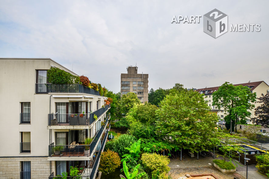 Furnished high-quality 3-room apartment with 2 bathrooms and balcony in Cologne-Lindenthal