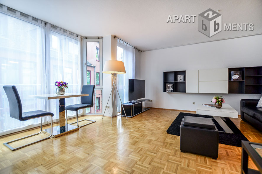 Möbliertes Cityapartment mit Balkon in Köln-Altstadt-Nord-Friesenviertel