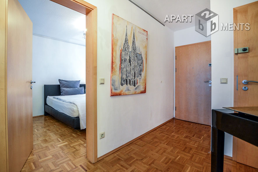 Möbliertes Cityapartment mit Balkon in Köln-Altstadt-Nord-Friesenviertel