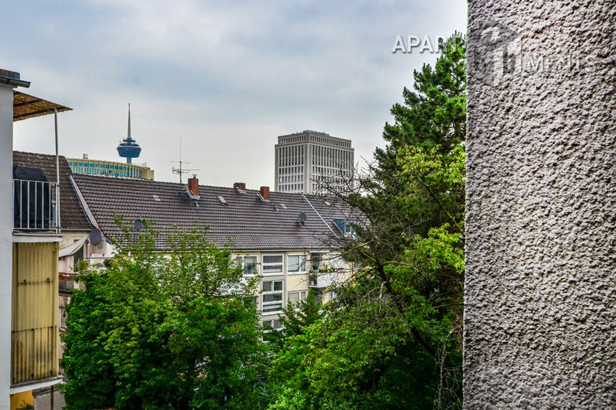 Möbliertes Cityapartment mit Balkon in Köln-Altstadt-Nord-Friesenviertel