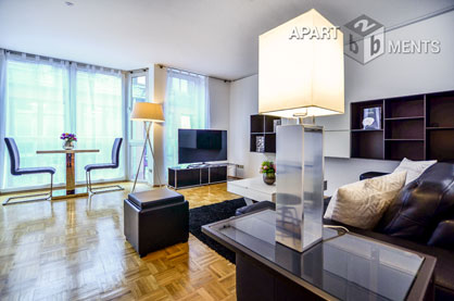 Furnished city apartment with balcony in Cologne-Altstadt-Nord-Friesenviertel