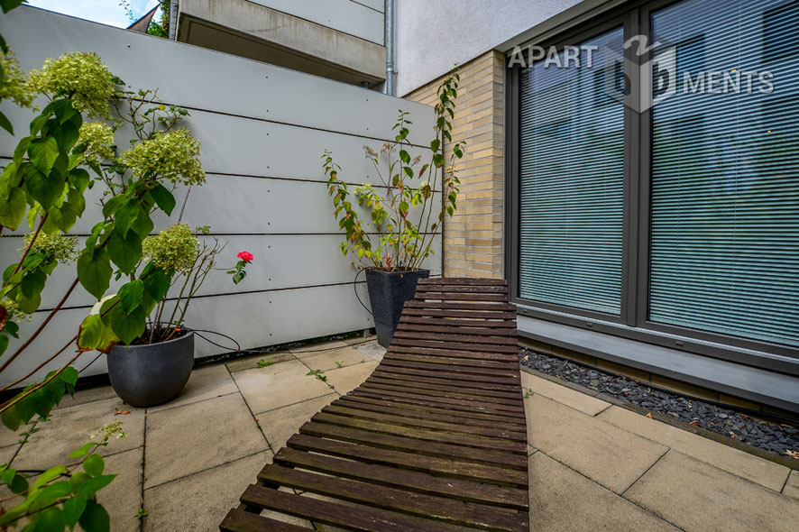 Möblierte 2-Zimmer-Wohnung mit Garten am Volkgarten in Köln-Neustadt-Süd