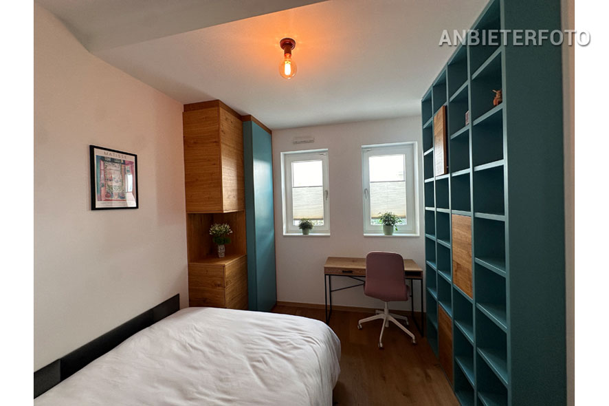 Modern möblierte Wohnung in außergewöhnlicher Wohnanlage in Köln-Altstadt-Nord