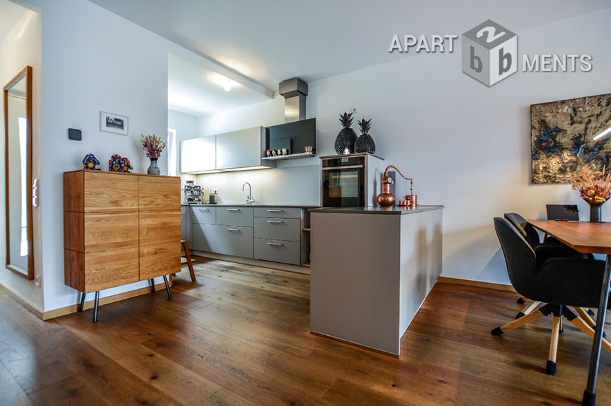 Möblierte Wohnung in außergewöhnlicher Wohnanlage in Köln-Altstadt-Nord