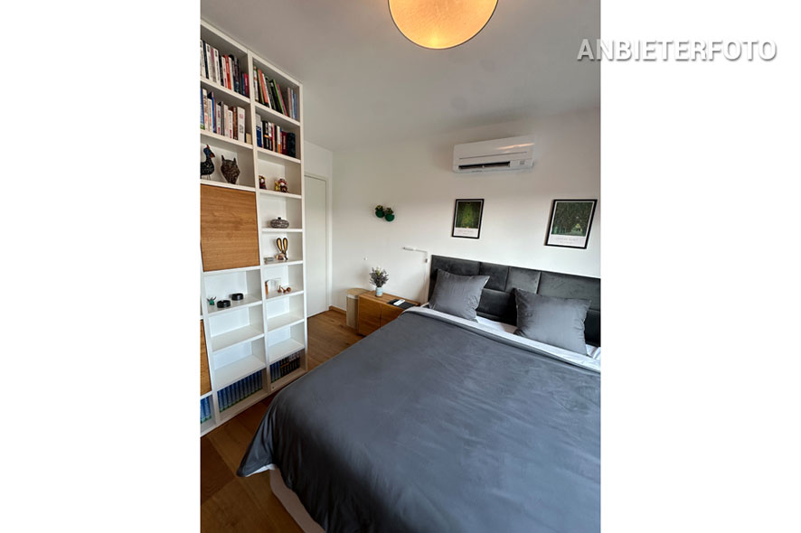 Modern möblierte Wohnung in außergewöhnlicher Wohnanlage in Köln-Altstadt-Nord