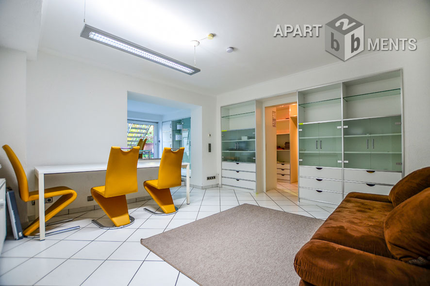 Möblierte Wohnung mit Terrasse in Köln-Riehl