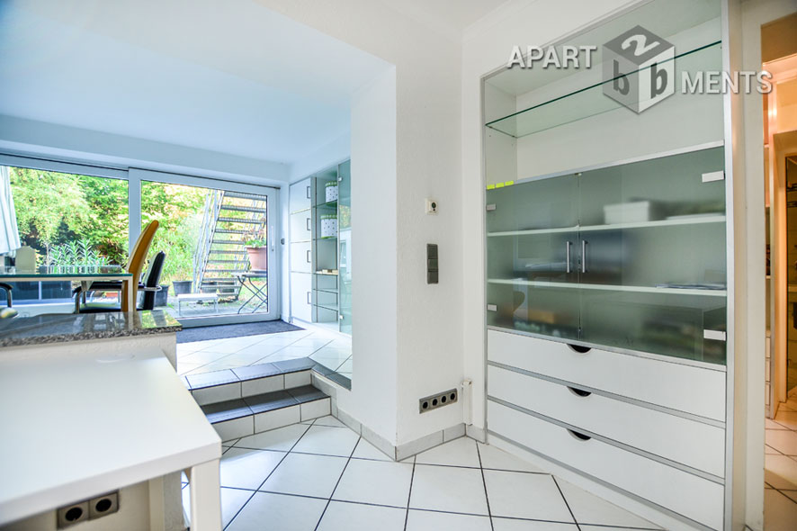 Möblierte Wohnung mit Terrasse in Köln-Riehl