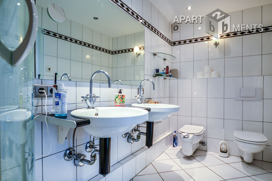 Möblierte Wohnung mit Terrasse in Köln-Riehl