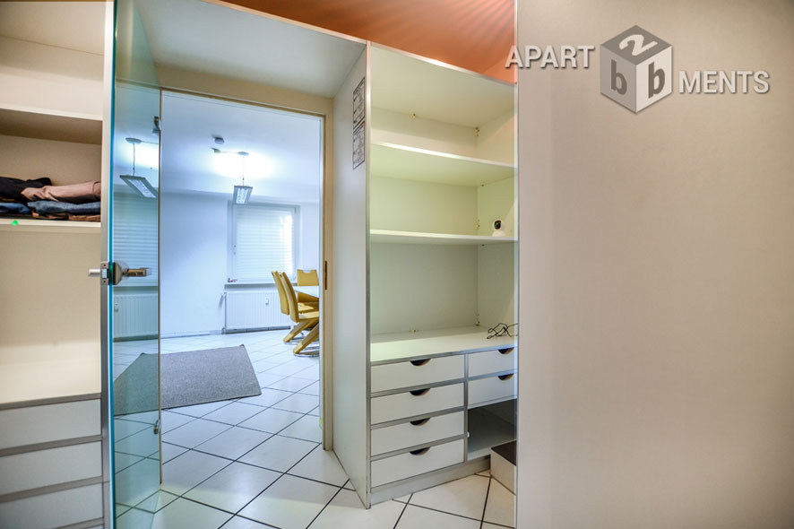 Möblierte Wohnung mit Terrasse in Köln-Riehl