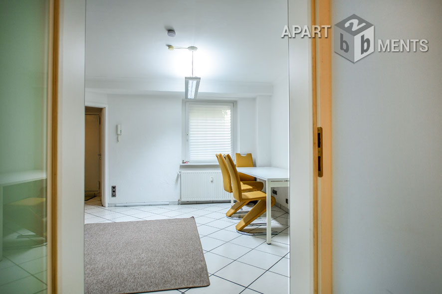 Möblierte Wohnung mit Terrasse in Köln-Riehl