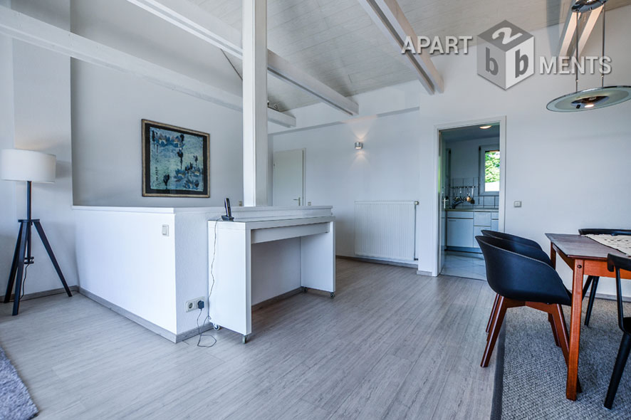 Möblierte Maisonette mit Dachterrasse im Blumenviertel in Hürth