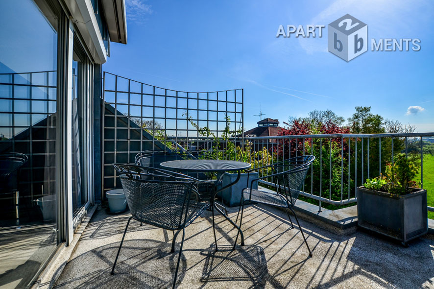 Möblierte Maisonette mit Dachterrasse im Blumenviertel in Hürth