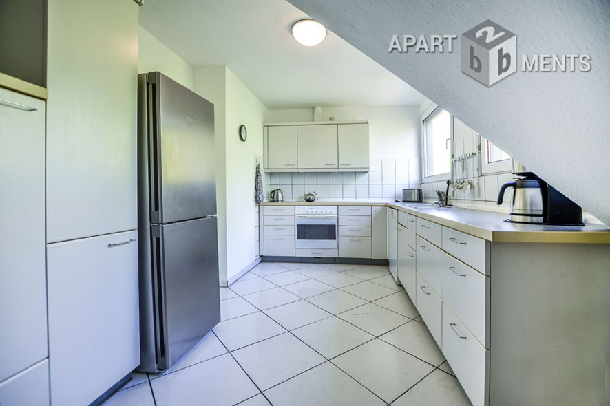 Möblierte Maisonette mit Dachterrasse im Blumenviertel in Hürth
