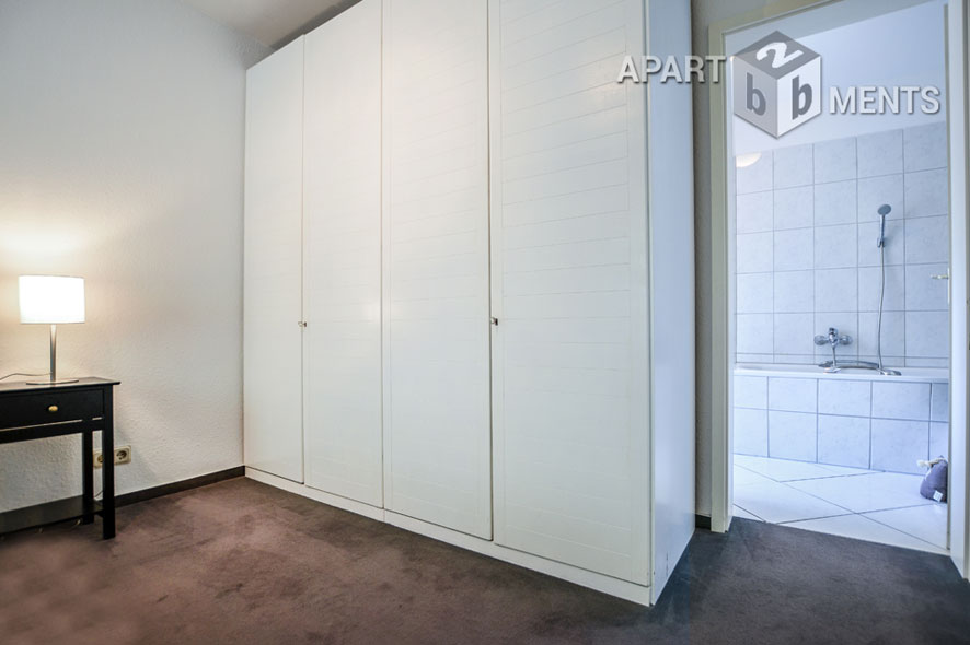 Möblierte Maisonette mit Dachterrasse im Blumenviertel in Hürth