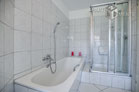 Möblierte Maisonette mit Dachterrasse im Blumenviertel in Hürth