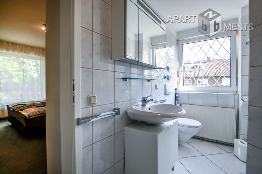 Möblierte Maisonette mit Dachterrasse im Blumenviertel in Hürth