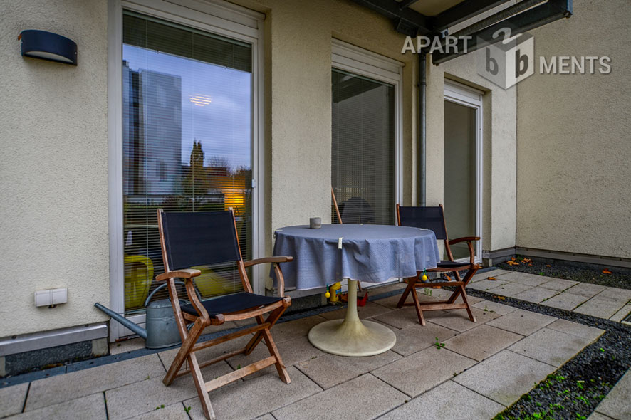 Ruhiges möbliertes Apartment mit großer Terrasse in Köln-Neustadt-Süd