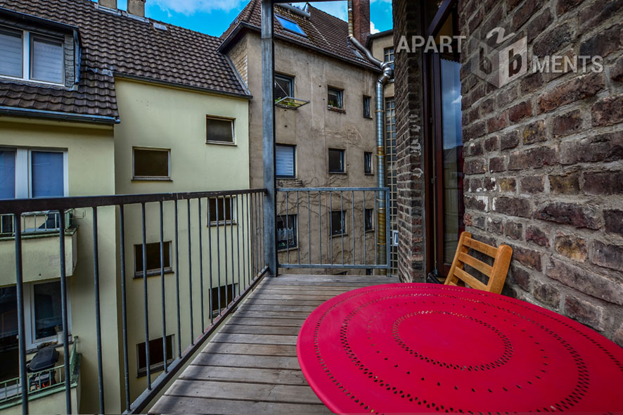 Fully furnished 2-room apartment with balcony in the Belgian Quarter in Cologne Neustadt-Nord