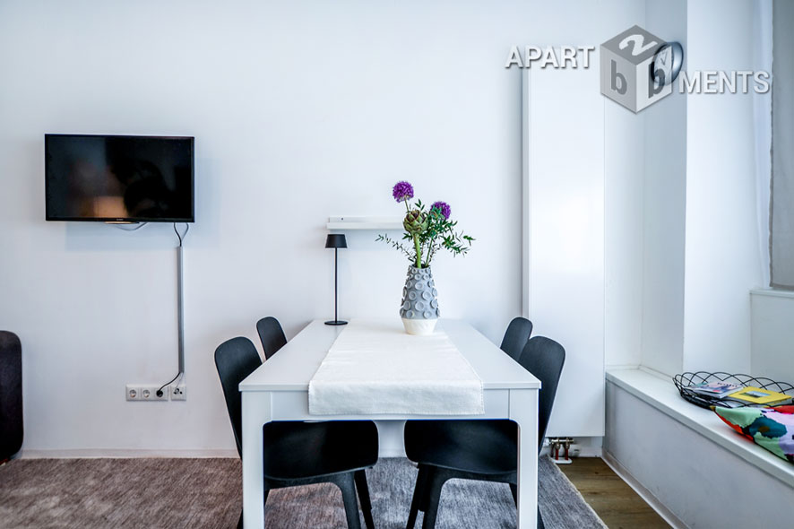 Modern möbliertes 2-Zimmer-Apartment in Köln-Sülz - Erstbezug