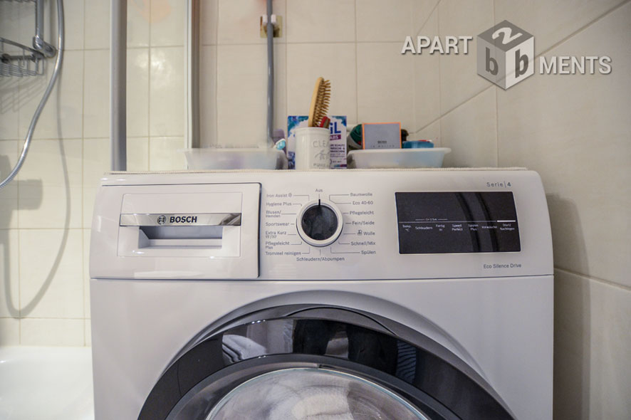 Moderne möblierte Wohnung in Köln-Sülz