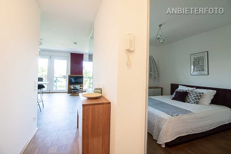Exklusiv möblierte Wohnung mit Balkon und Tiefgaragenstellplatz in Hürth