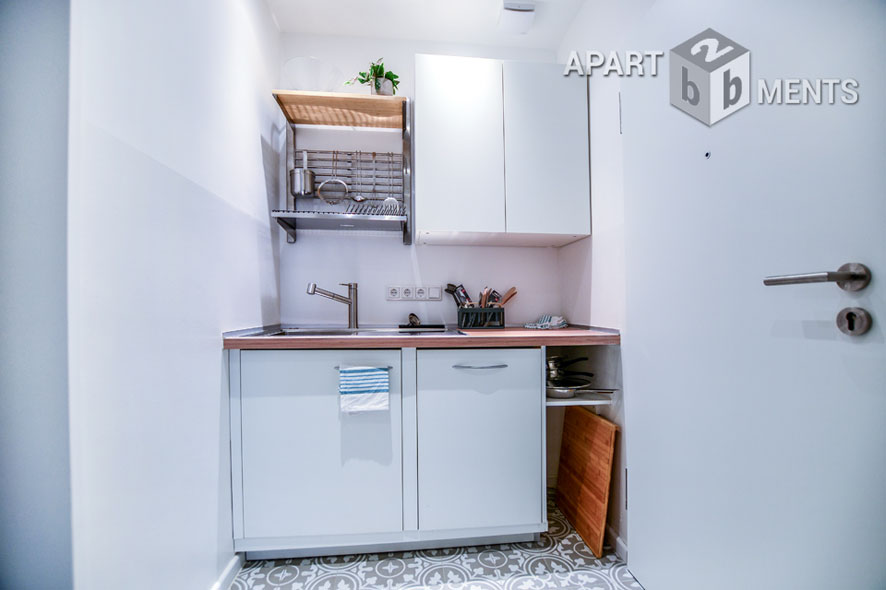 Modern furnished 2-room-apartment in Cologne-Neustadt-Süd