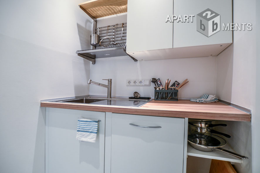 Modern furnished 2-room-apartment in Cologne-Neustadt-Süd