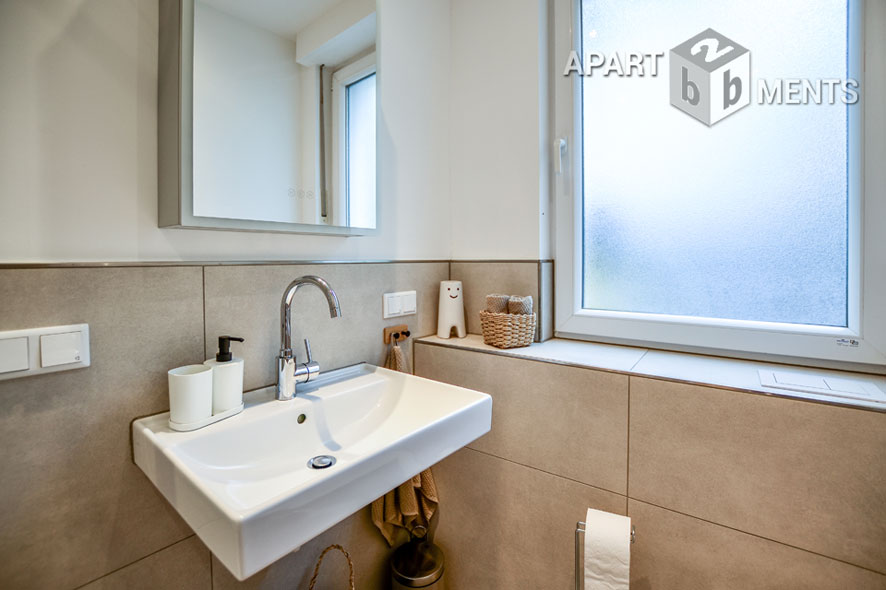 Modern furnished 2-room-apartment in Cologne-Neustadt-Süd