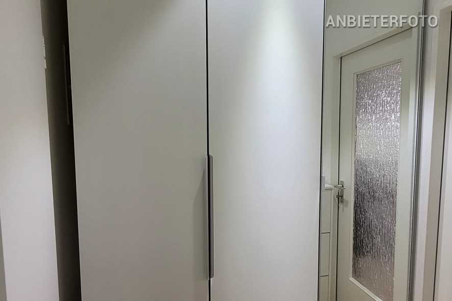 Furnished apartment with balcony in Cologne-Zollstock