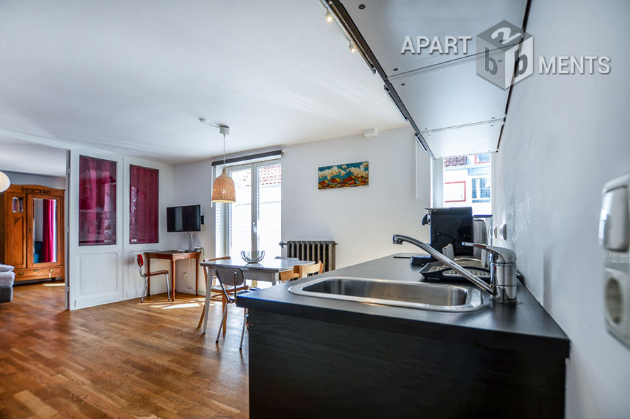 Modern furnished 2-room studio in Cologne-Neustadt-Süd