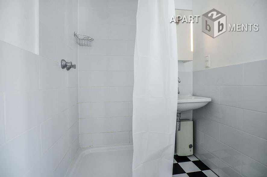 Modern furnished 2-room studio in Cologne-Neustadt-Süd