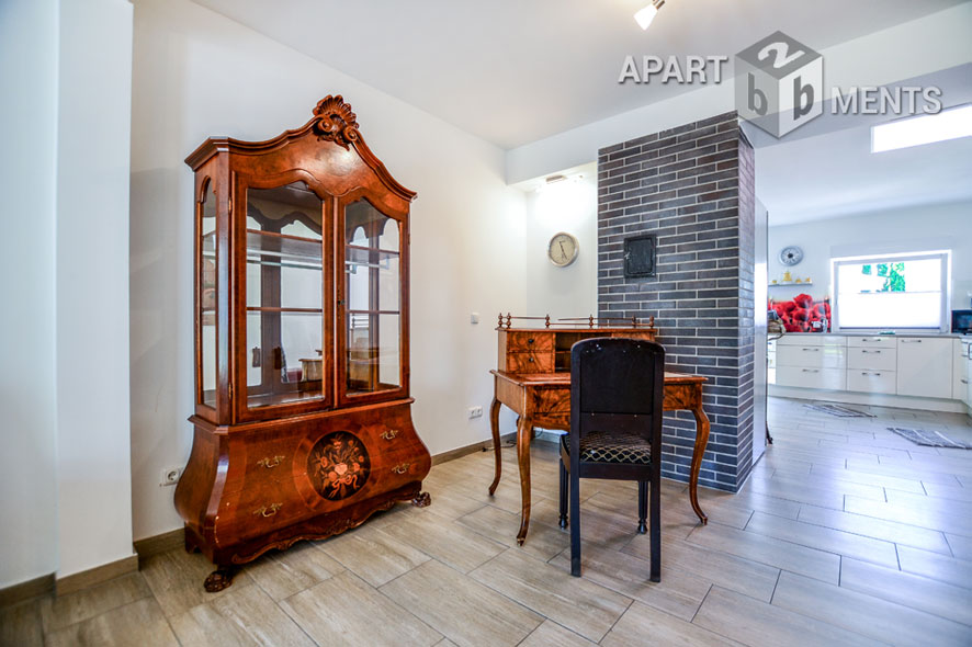 Furnished apartment on 2 levels with private garden in Cologne-Bickendorf