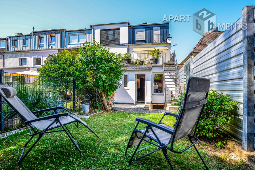 Furnished apartment on 2 levels with private garden in Cologne-Bickendorf
