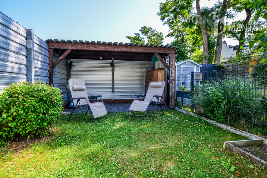 Furnished apartment on 2 levels with private garden in Cologne-Bickendorf