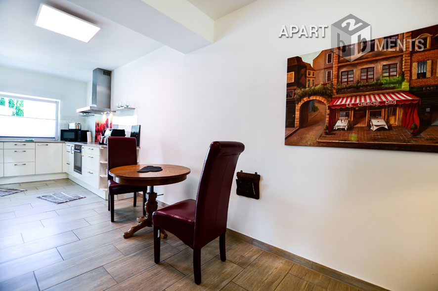 Furnished apartment on 2 levels with private garden in Cologne-Bickendorf