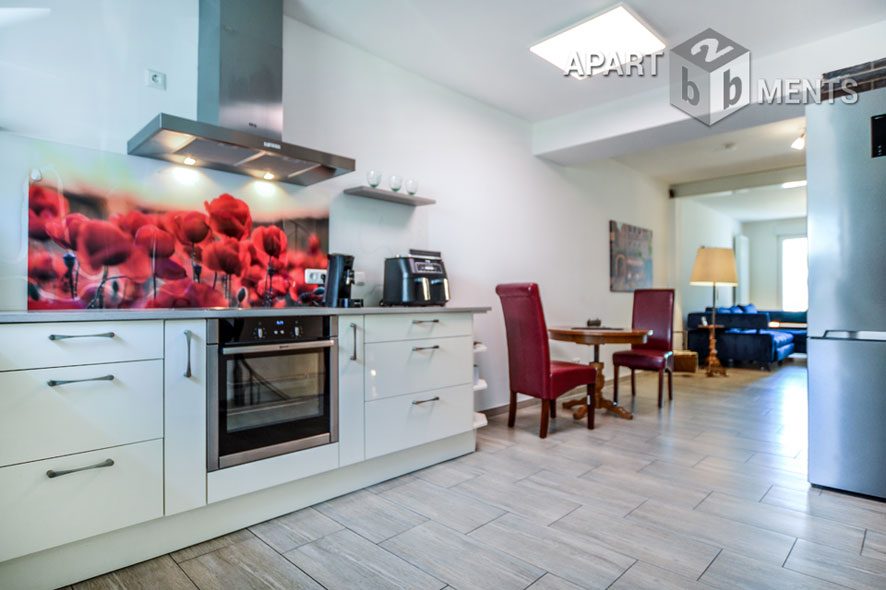 Furnished apartment on 2 levels with private garden in Cologne-Bickendorf