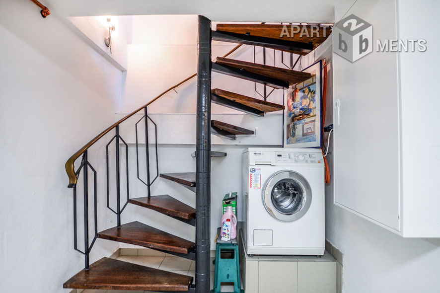 Furnished apartment on 2 levels with private garden in Cologne-Bickendorf