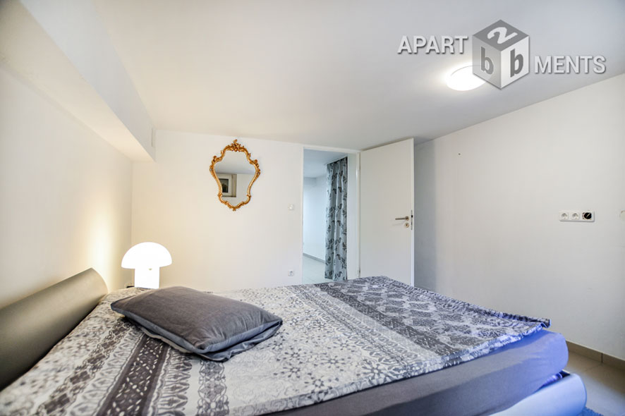 Furnished apartment on 2 levels with private garden in Cologne-Bickendorf