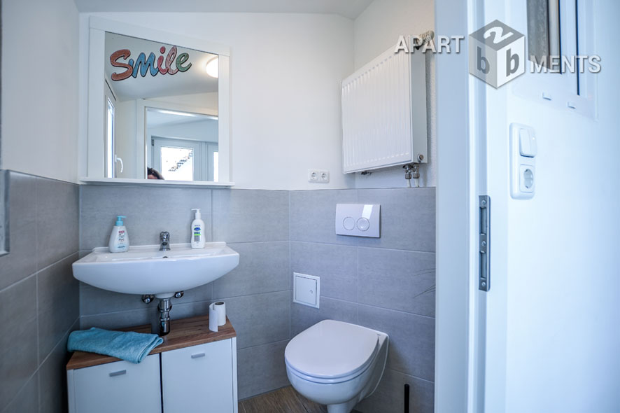 Furnished apartment on 2 levels with private garden in Cologne-Bickendorf