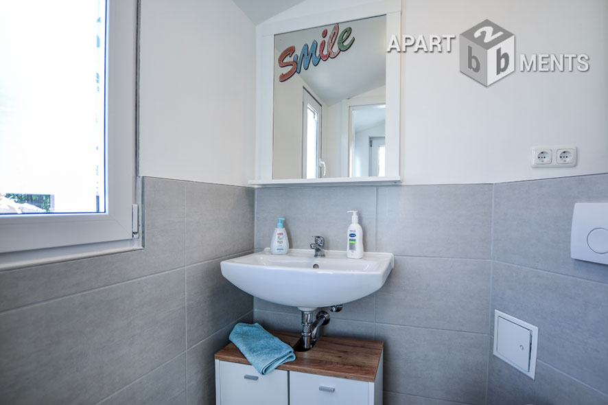 Furnished apartment on 2 levels with private garden in Cologne-Bickendorf
