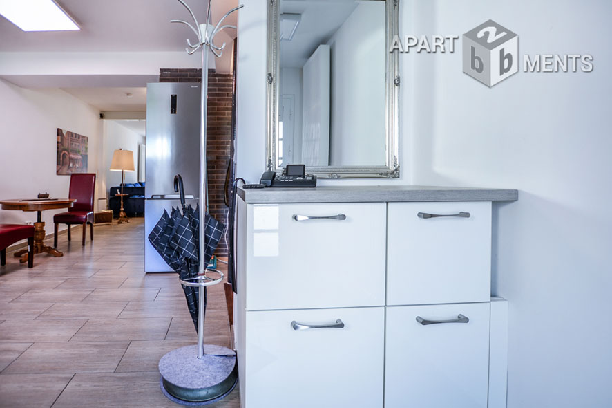 Furnished apartment on 2 levels with private garden in Cologne-Bickendorf