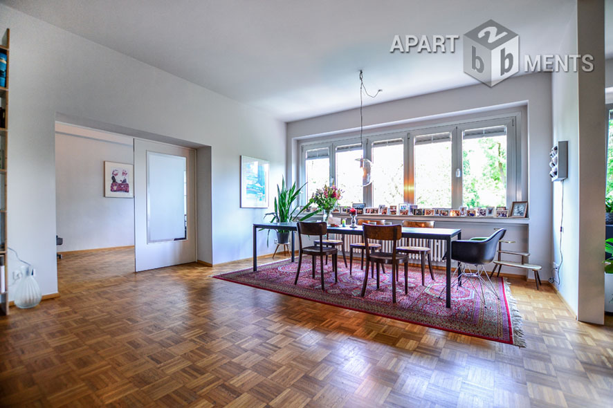 Möblierte Großraumwohnung mit Blick in den Stadtgarten in Köln-Neustadt-Süd