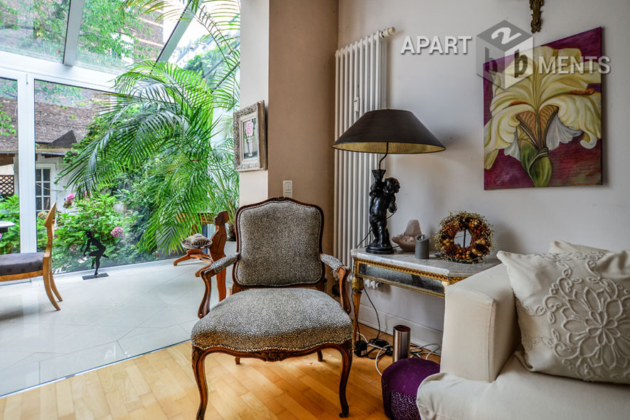 Modern furnished and spacious apartment with garden in Cologne-Neustadt-Süd